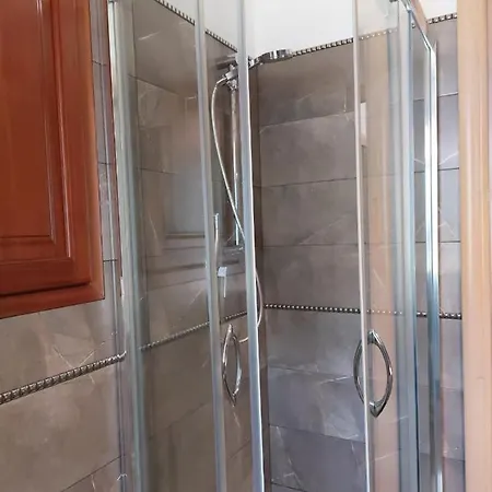 Borghese סיניסקולה